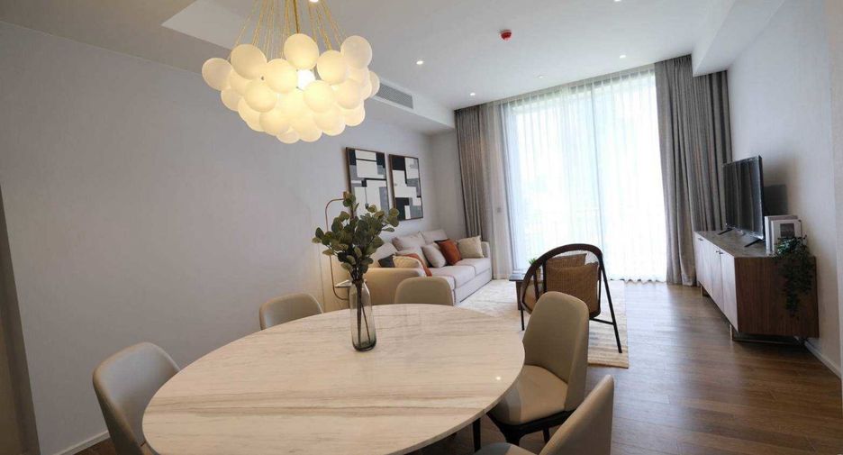 For rent 2 bedrooms condo in Pathum Wan, Bangkok