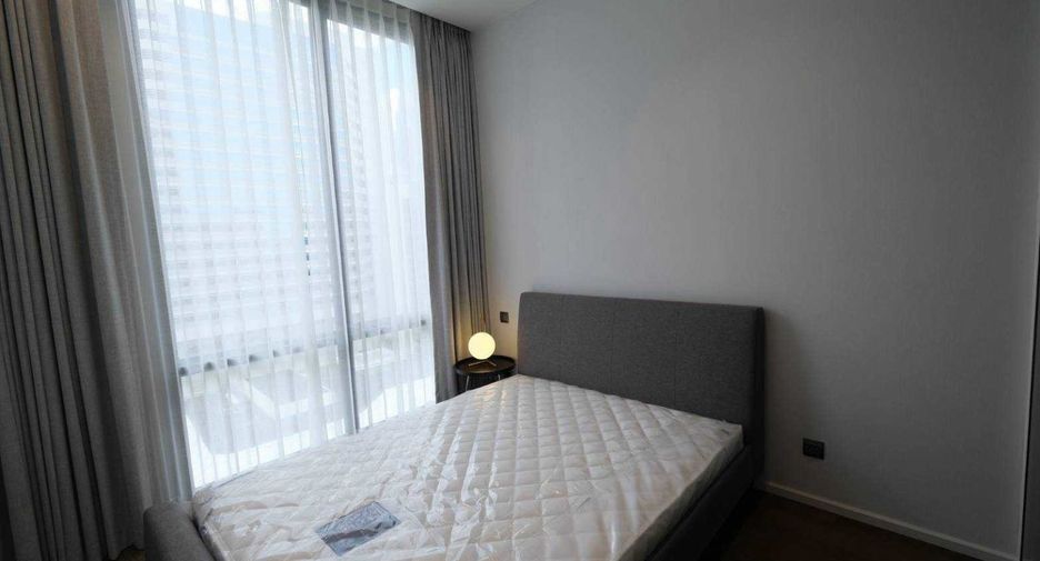 For rent 2 bedrooms condo in Pathum Wan, Bangkok