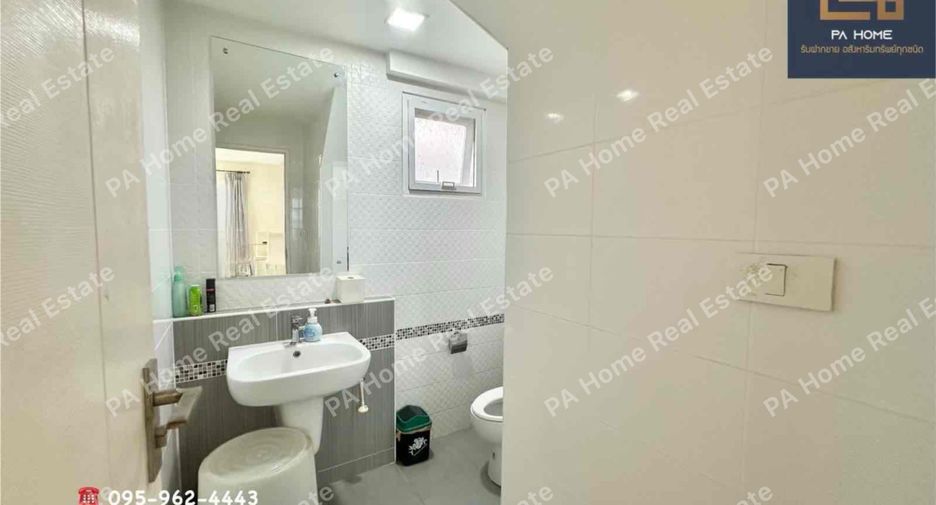 For sale 3 ベッドルーム house in Sai Mai, Bangkok