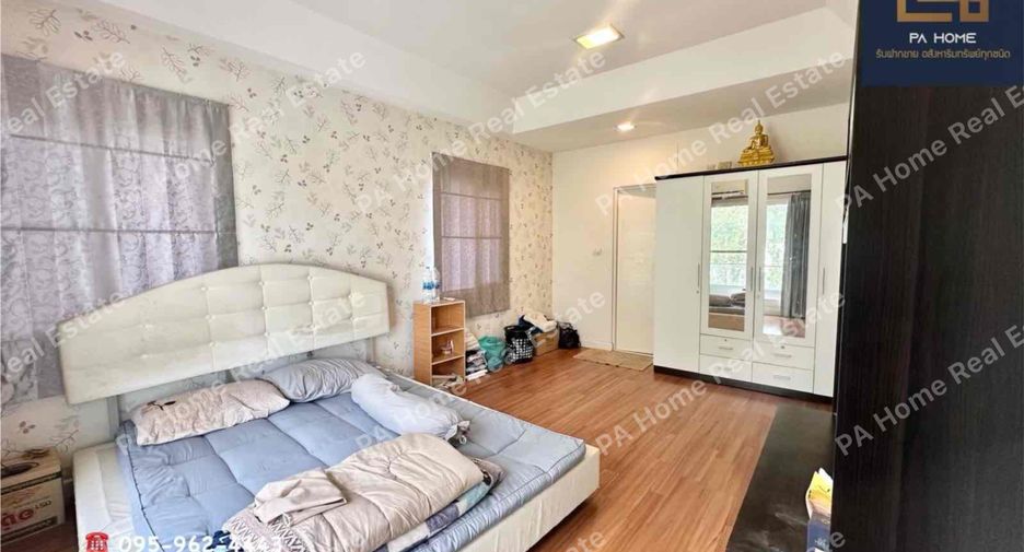 For sale 3 ベッドルーム house in Sai Mai, Bangkok