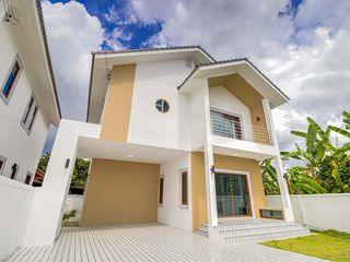 For sale 4 bedrooms house in Hang Dong, Chiang Mai