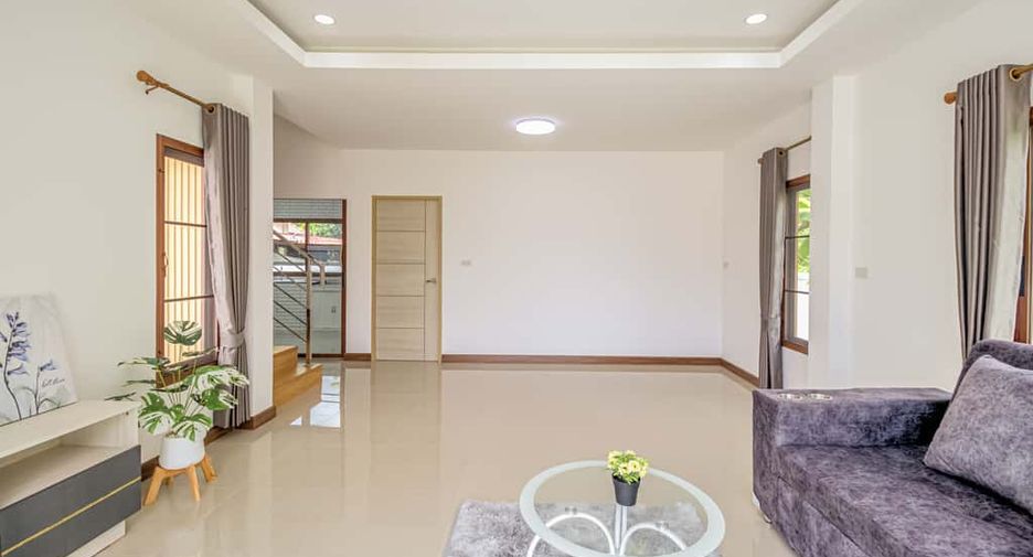 For sale 4 bedrooms house in Hang Dong, Chiang Mai