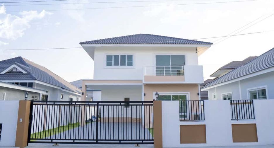 For sale 4 bedrooms house in Hang Dong, Chiang Mai