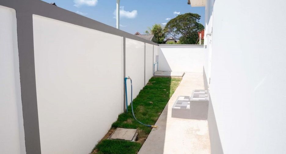 For sale 3 bedrooms house in Hang Dong, Chiang Mai