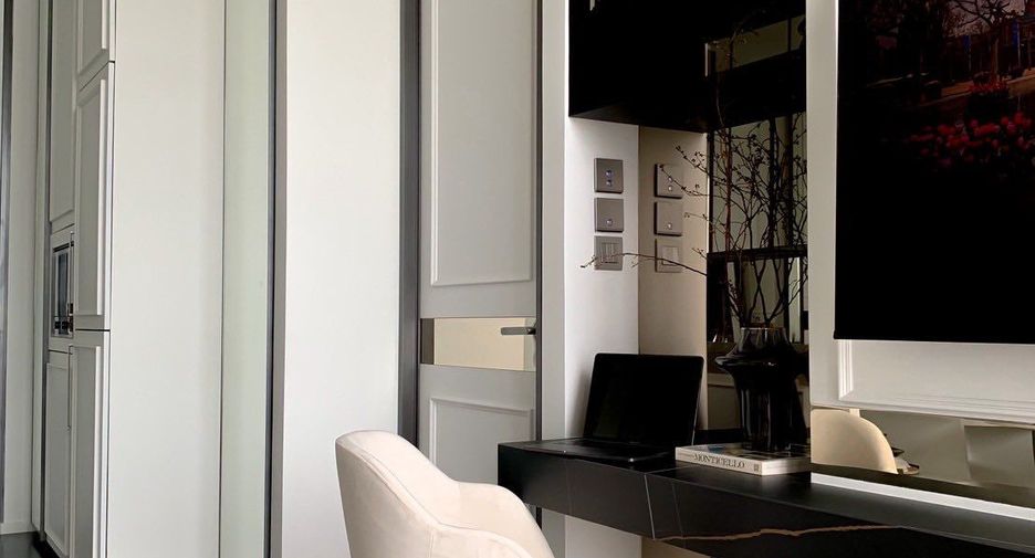 For rent 1 bed condo in Pathum Wan, Bangkok