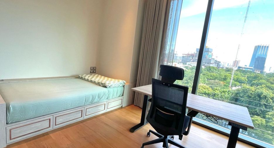 For rent 2 bedrooms condo in Pathum Wan, Bangkok