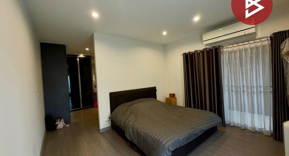 For sale 3 bedrooms townhouse in Bang Bua Thong, Nonthaburi