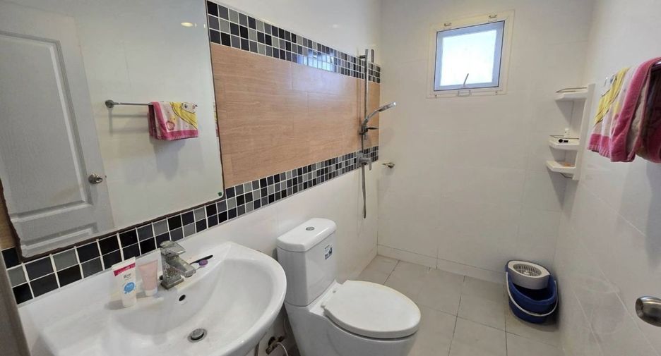 For sale 3 bedrooms house in Mueang Samut Sakhon, Samut Sakhon