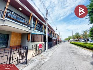Reihenhaus zum Kauf mit 3 Zimmer in Ban Bueng, Chonburi