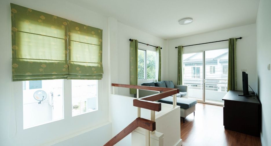 For rent 3 bedrooms house in Mueang Chiang Mai, Chiang Mai