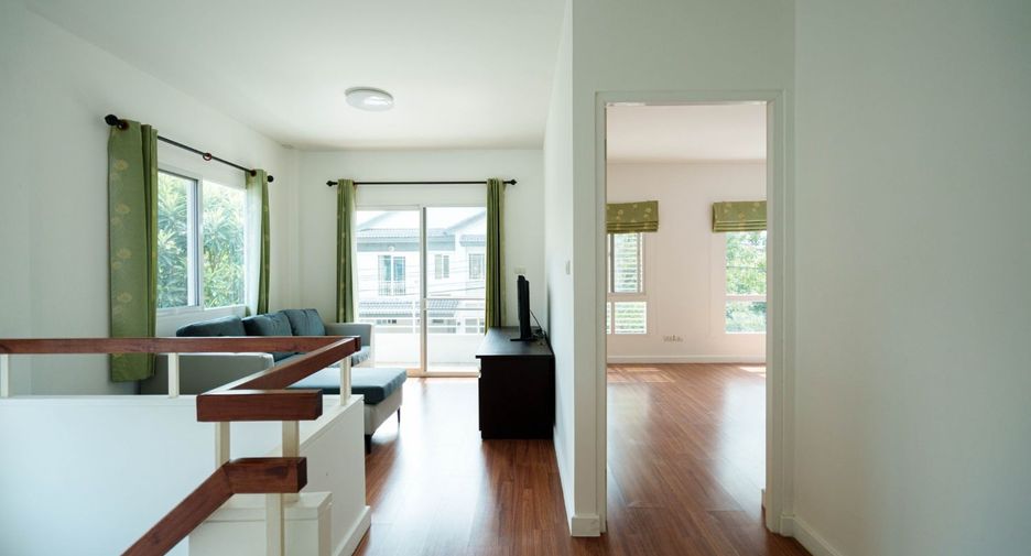 For rent 3 bedrooms house in Mueang Chiang Mai, Chiang Mai