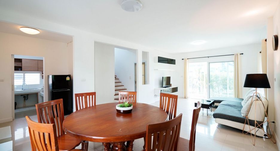 For rent 3 bedrooms house in Mueang Chiang Mai, Chiang Mai