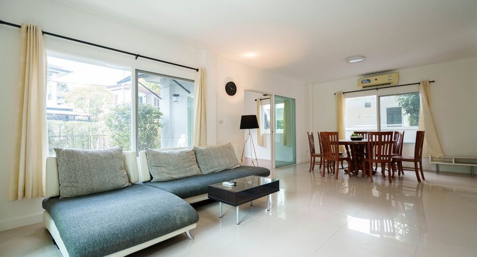 For rent 3 bedrooms house in Mueang Chiang Mai, Chiang Mai