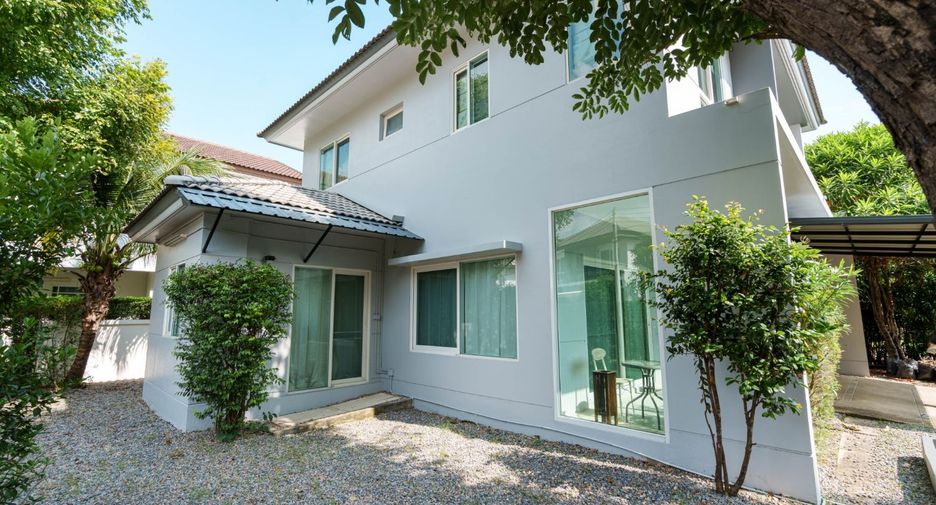 For rent 3 bedrooms house in Mueang Chiang Mai, Chiang Mai
