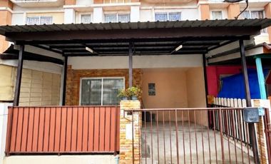 For sale 3 bedrooms townhouse in Phra Samut Chedi, Samut Prakan