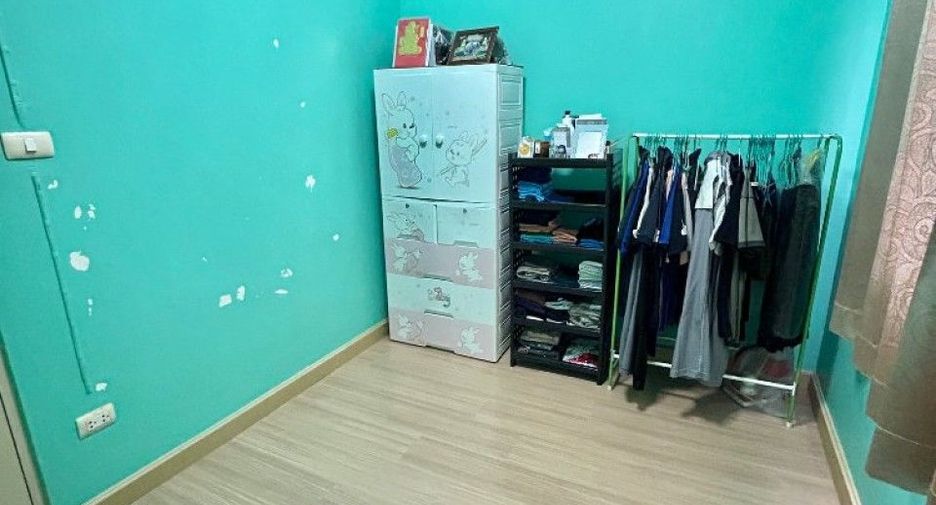 For sale 3 bedrooms townhouse in Phra Samut Chedi, Samut Prakan