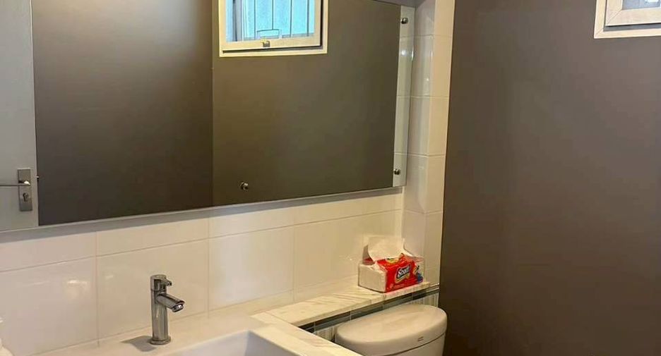 For rent 3 bedrooms house in Mueang Chiang Mai, Chiang Mai