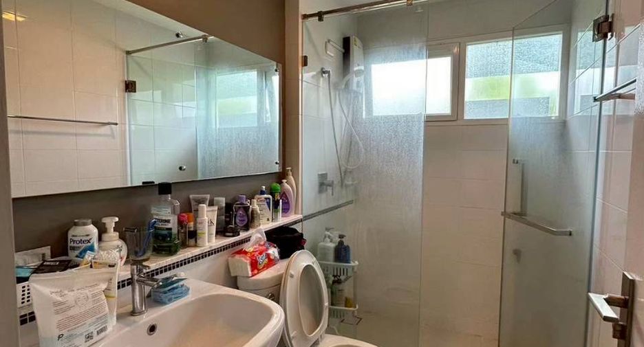 For rent 3 bedrooms house in Mueang Chiang Mai, Chiang Mai
