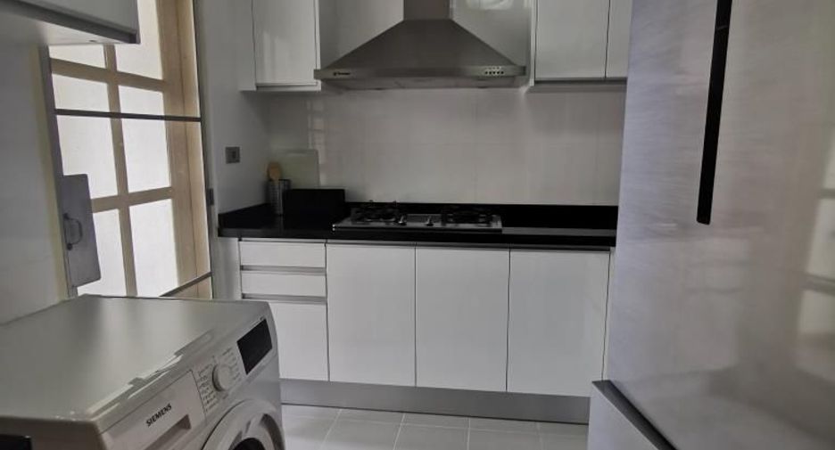 For rent 2 bedrooms apartment in Sathon, Bangkok