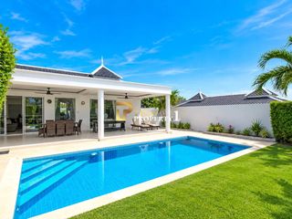 For sale 3 bedrooms villa in Hua Hin, Prachuap Khiri Khan
