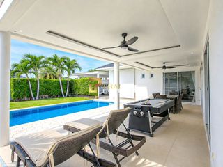 For sale 3 bedrooms villa in Hua Hin, Prachuap Khiri Khan