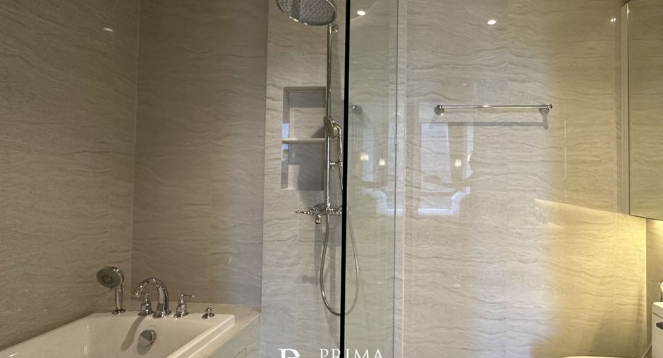 For rent 1 bed condo in Pathum Wan, Bangkok