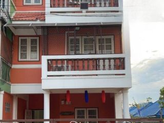 For sale 2 bedrooms townhouse in Cha Am, Phetchaburi
