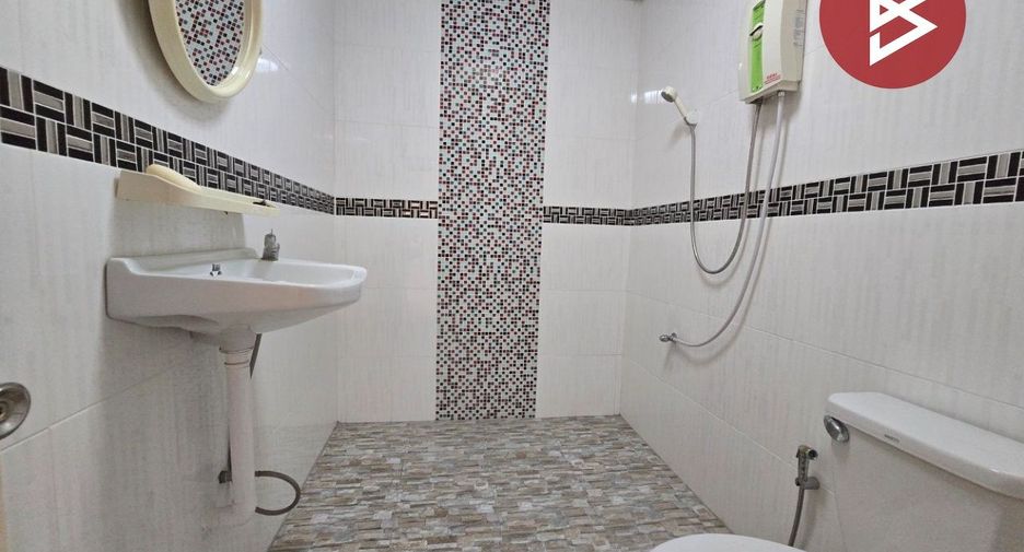 For sale 2 bedrooms townhouse in Cha Am, Phetchaburi