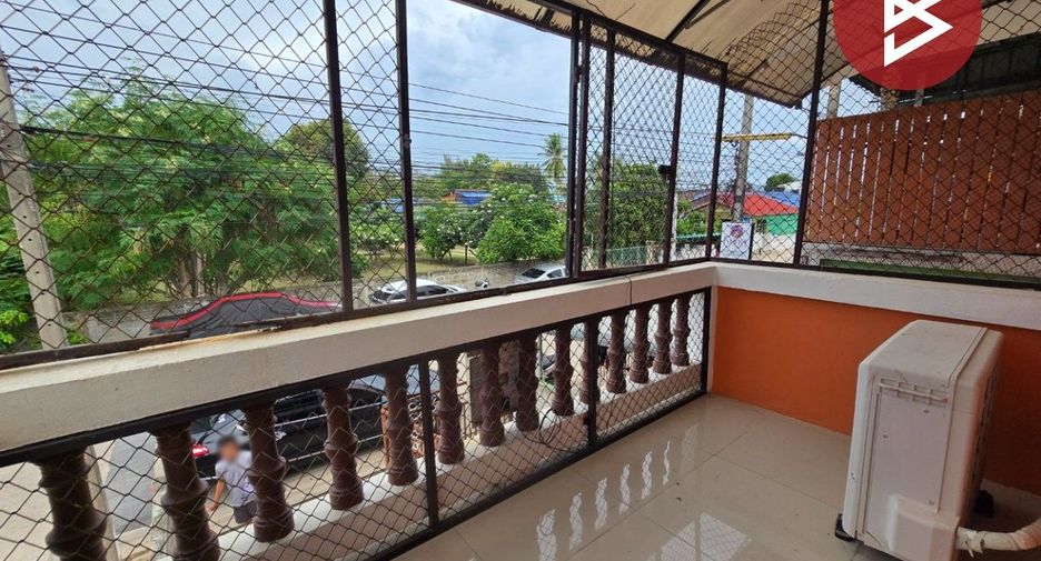 For sale 2 bedrooms townhouse in Cha Am, Phetchaburi