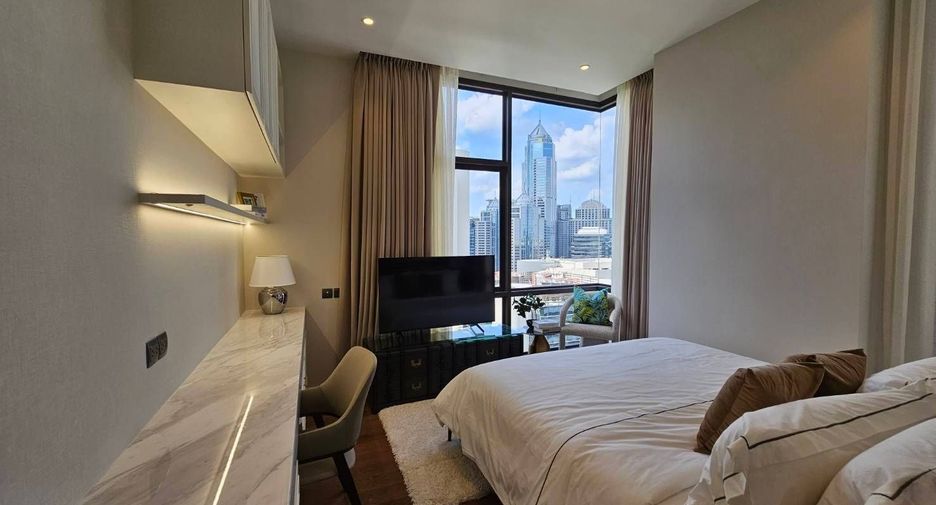 Wohnung zur Miete mit 2 Zimmer in Pathum Wan, Bangkok