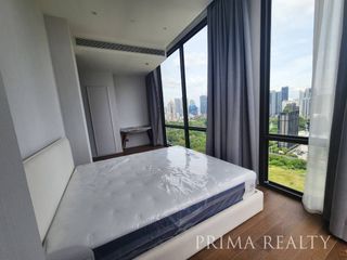 For rent 3 bedrooms condo in Pathum Wan, Bangkok
