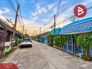 For sale 2 bedrooms townhouse in Mueang Chachoengsao, Chachoengsao