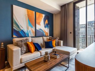 For rent 2 bedrooms condo in Pathum Wan, Bangkok