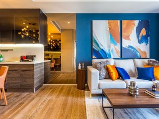 For rent 2 bedrooms condo in Pathum Wan, Bangkok
