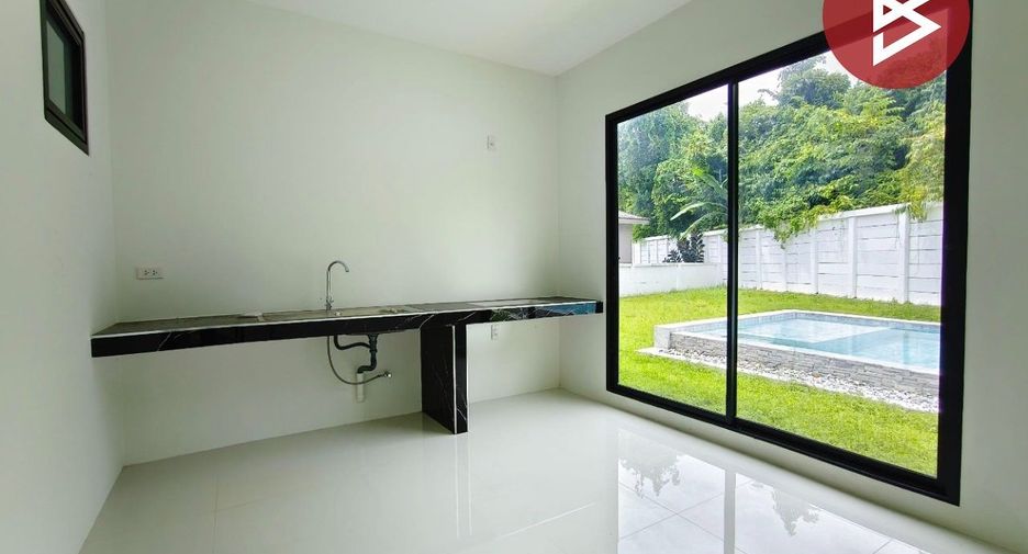 For sale 5 bedrooms house in Khao Khitchakut, Chanthaburi