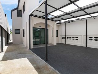 À vendre 3 chambres maison à Pak Kret, Nonthaburi