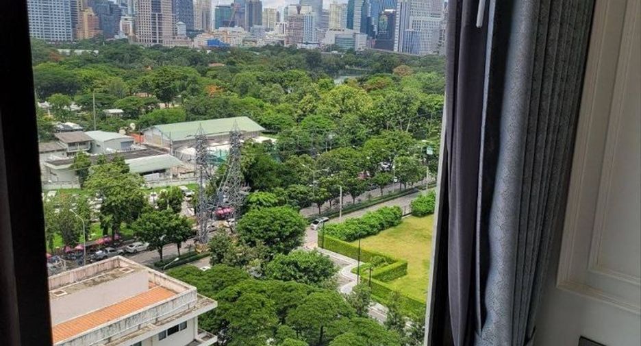 For rent 1 bed condo in Pathum Wan, Bangkok