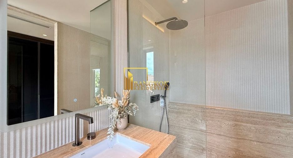 Villa zum Kauf mit 3 Zimmer in Watthana, Bangkok
