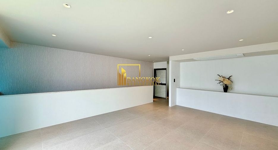 Villa zum Kauf mit 3 Zimmer in Watthana, Bangkok