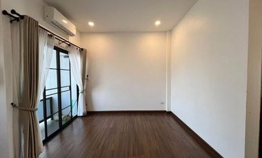 ให้เช่า และ ขาย 2 ห้องนอน ทาวน์เฮ้าส์ ใน เมืองเชียงใหม่, เชียงใหม่