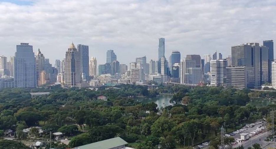 Wohnung zur Miete mit 1 Zimmer in Pathum Wan, Bangkok