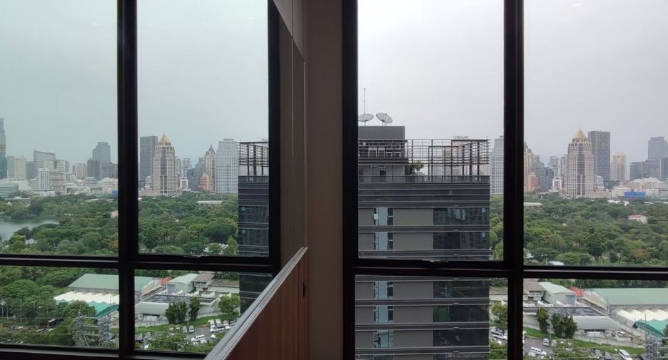 Wohnung zur Miete mit 1 Zimmer in Pathum Wan, Bangkok