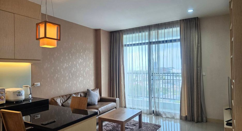 For sale 1 bed condo in Si Racha, Chonburi