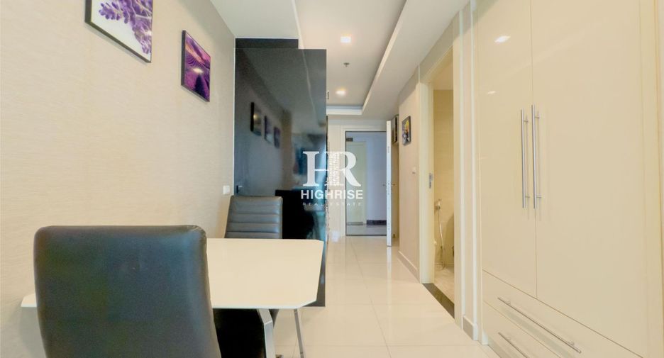 For sale studio condo in Bang Lamung, Chonburi