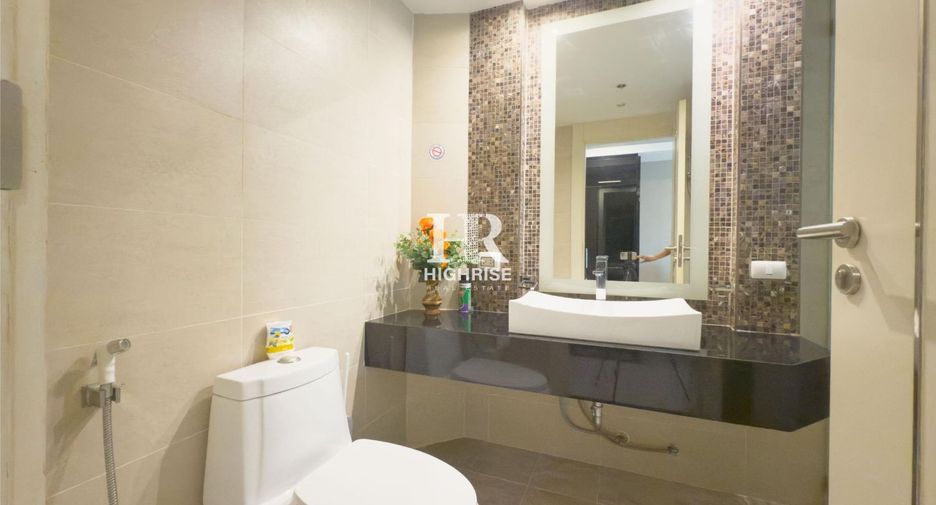 For sale studio condo in Bang Lamung, Chonburi