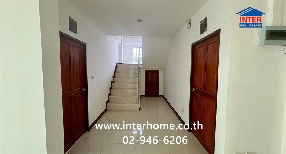 For sale 10 bedrooms house in Wang Thonglang, Bangkok