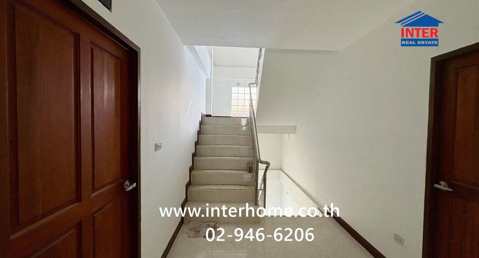 For sale 10 bedrooms house in Wang Thonglang, Bangkok