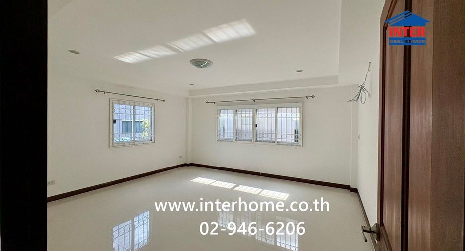 For sale 10 bedrooms house in Wang Thonglang, Bangkok