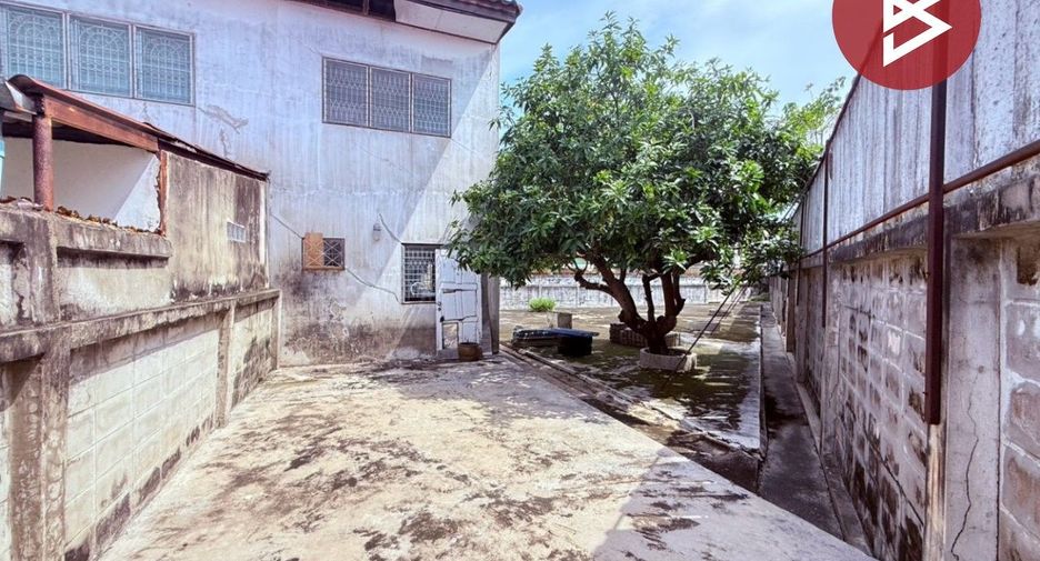 For sale 2 bedrooms townhouse in Thung Khru, Bangkok
