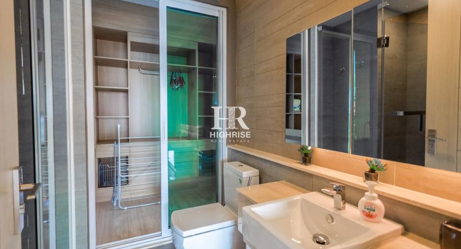 Condo en venta de 2 habitaciones en Jomtien, Pattaya